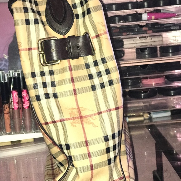 SOLD - Picture 3 of 6